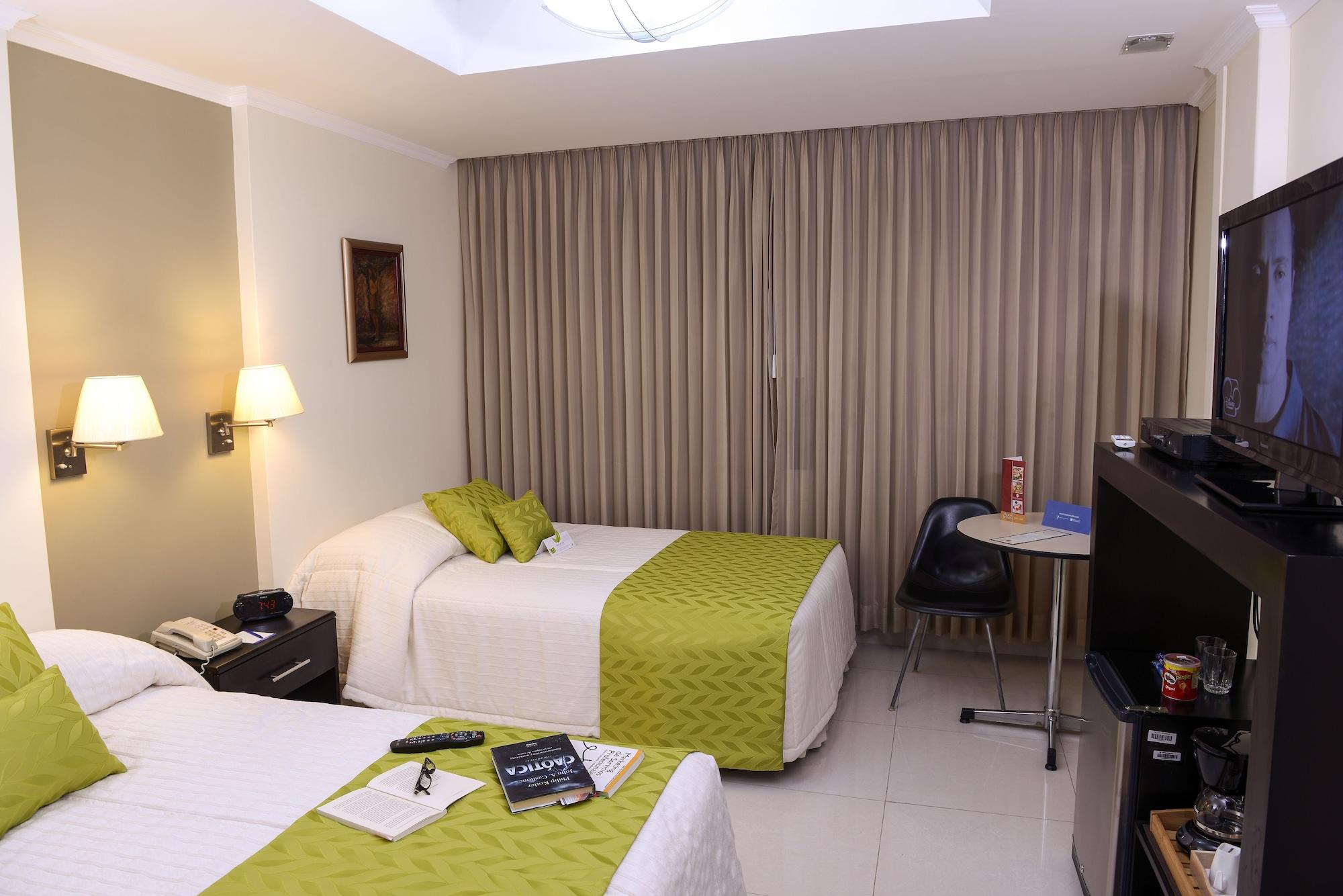 Hotel Ramada Guayaquil Dış mekan fotoğraf
