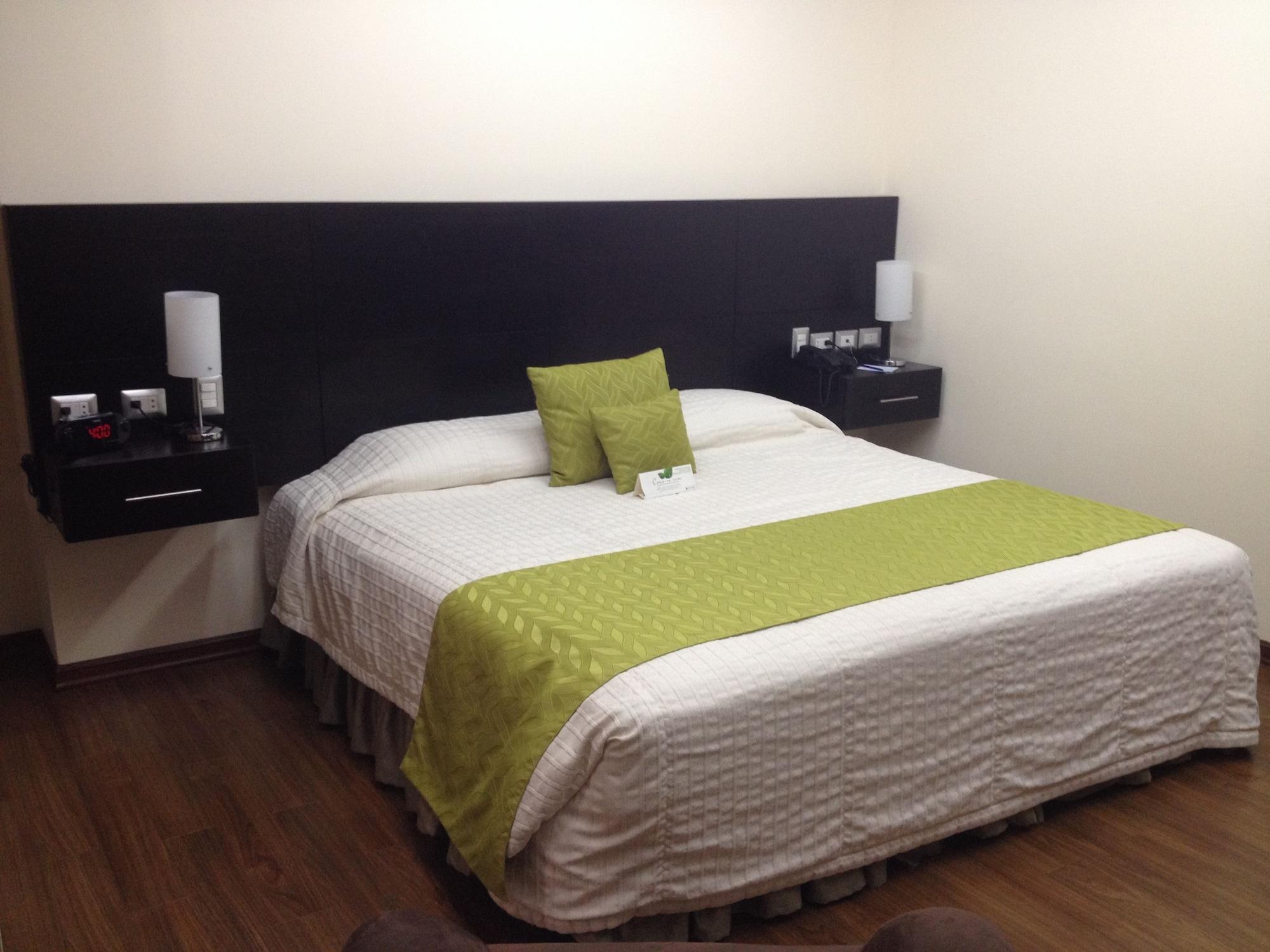 Hotel Ramada Guayaquil Dış mekan fotoğraf