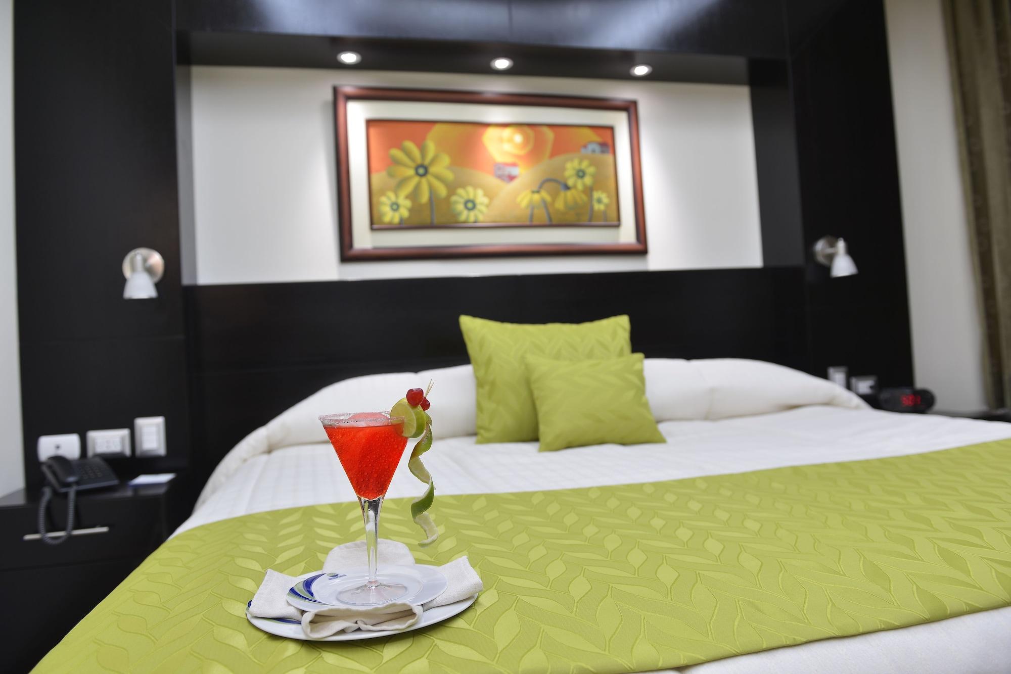 Hotel Ramada Guayaquil Dış mekan fotoğraf