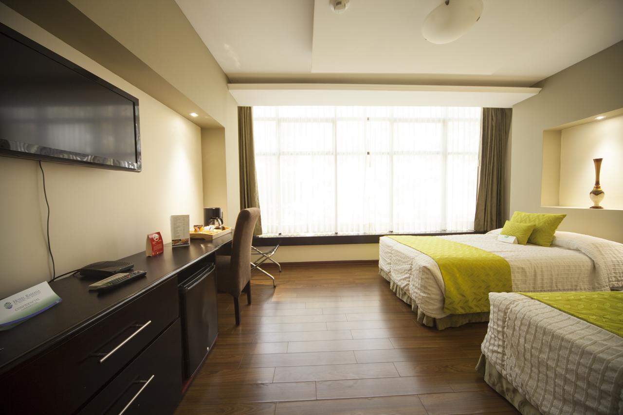 Hotel Ramada Guayaquil Dış mekan fotoğraf